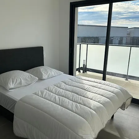 Villa Instant Serenity - 8 People With A View