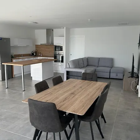 Instant Serenity - 8 People With A View Villa *